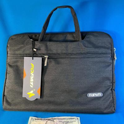 NEW WITH TAG â€œFOPATIâ€ LAPTOP BAG WITH VELOUR LINING