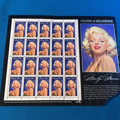 SHEET OF U.S. POSTAGE STAMPS â€œLEGENDS OF HOLLYWOOD-MARILYN MONROEâ€ 32 CENTS