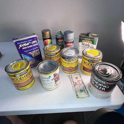 ASSORTMENT OF WOOD FINISHING PRODUCTS 11 CT.