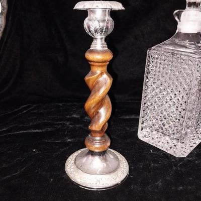 CRYSTAL LIQUOR DECANTER AND 2 TWISTED WOOD CANDLESTICKS