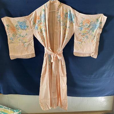 Vintage 1950s Floral Kimono