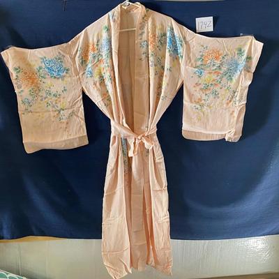 Vintage 1950s Floral Kimono