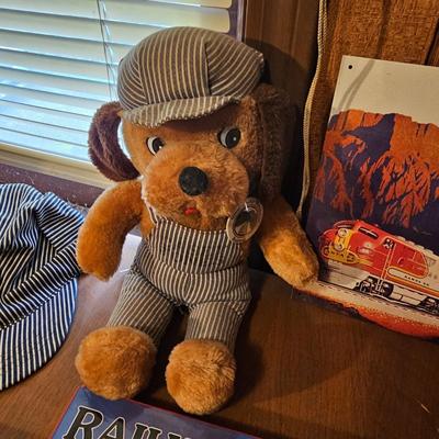 Railroad & Steam Engine Books + More  (O-JS)