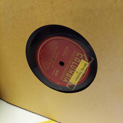 Vintage 78rpm Records (M-BBL)
