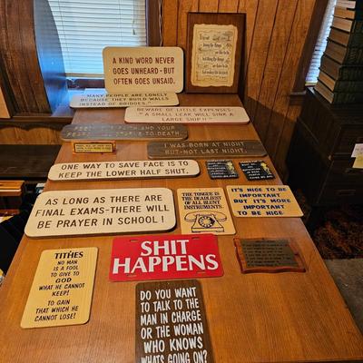 Signs, Phrases & More  (O-JS)