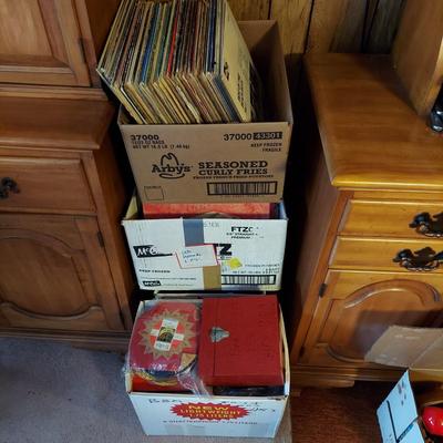 Vintage 12" LPs and 45rpm Vinyl Records (DR-BBL)