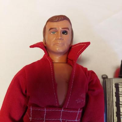 Hey Vern, It's Ernest! Dolls and Six Million Dollar Man Action Figure (LR-BBL)