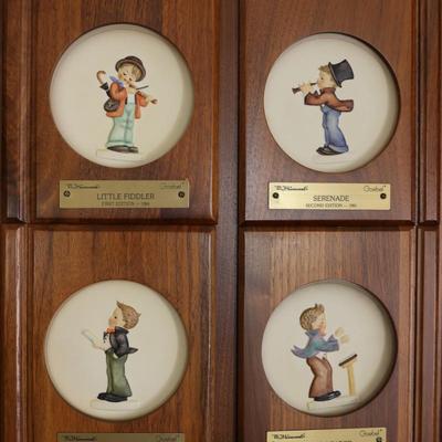 Vintage Hummel Goebel 1984-1987 "Little Music Makers" 4 Plates W / Wooden Frame