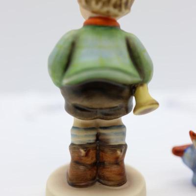 Hummel Figurines (2)