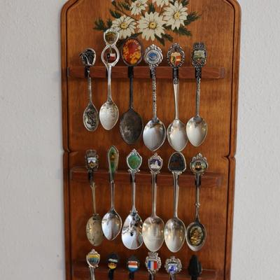 Vintage Wooden Souvenir Spoon Display Holder With Spoons