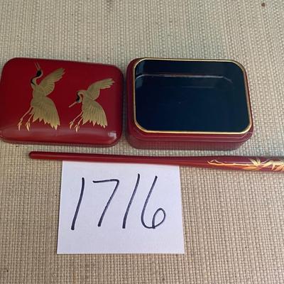 Vintage Red Lacquer Trinket Box With Birds and