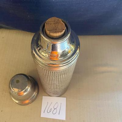 Vintage Universal Thermos