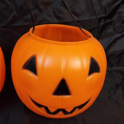 2 PLASTIC JACK O LANTERNS WITH HANDLES AND MORE