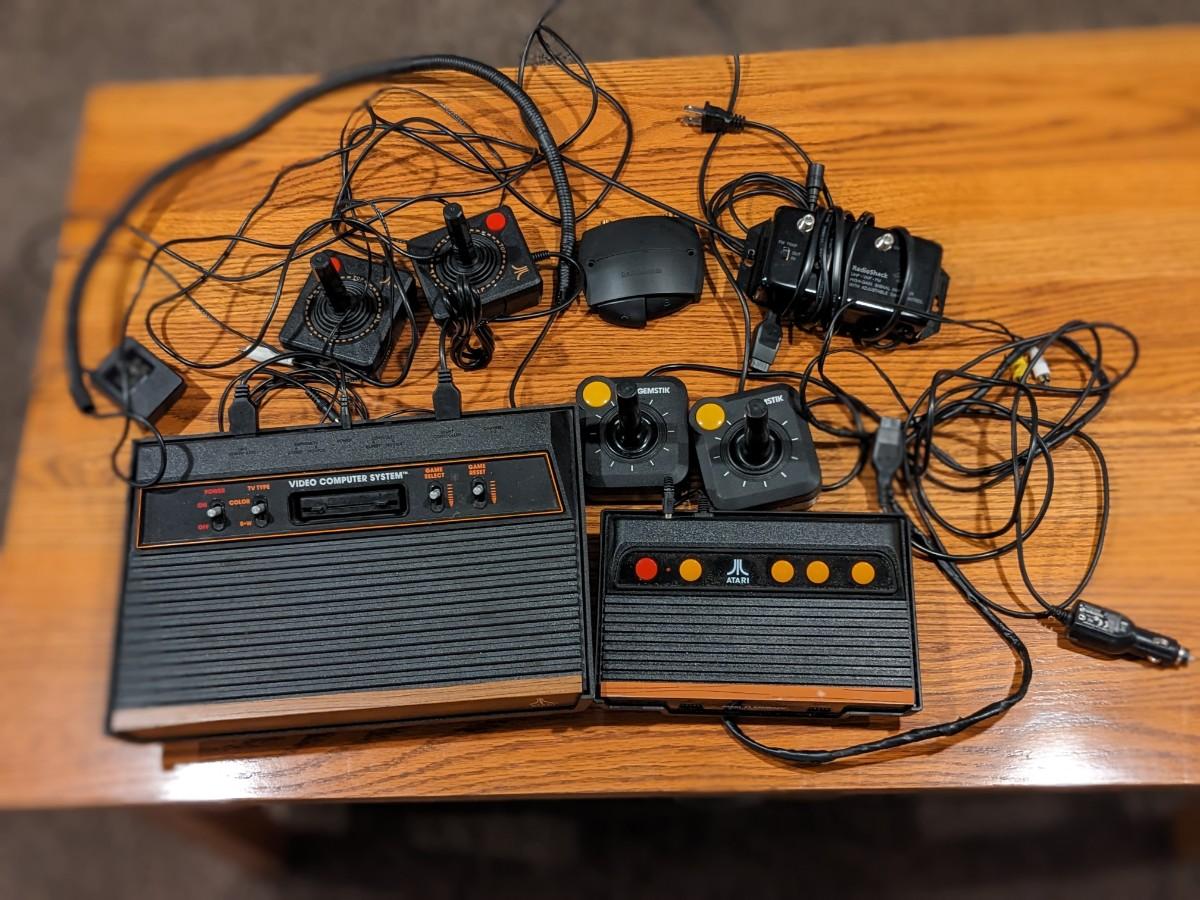 Vintage Atari CX2600A, Atari Flashback H10607 Complete Set