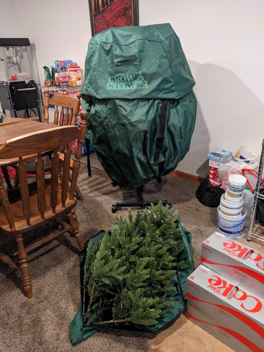 Grow and Stow 6' Christmas Tree