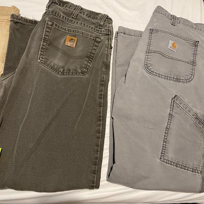 Carhartt jeans & Cargo menâ€™s 34 x 32