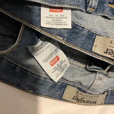 Wrangler 34 x 32 menâ€™s jeans