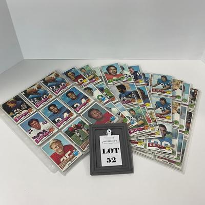 -52- SPORTS | Topps Football Cards