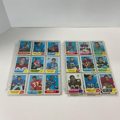 -54- SPORTS | 1968 Topps Football Cards