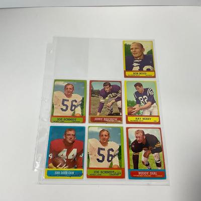-57- SPORTS | 1960â€™s Football Cards