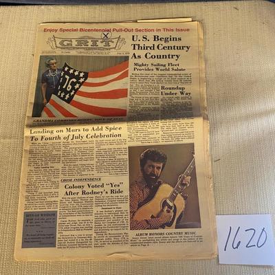 1976 Grit Paper