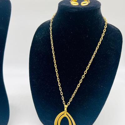 JEWELRY lot