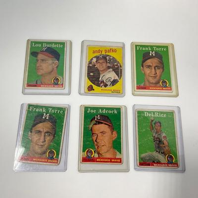 -60- SPORTS | 1950â€™s - 1960â€™s Milwaukee Braves Baseball Cards