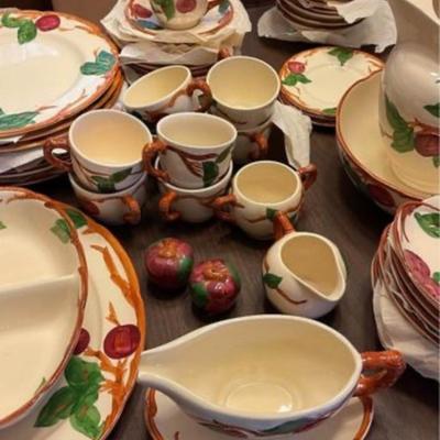 Vintage Franciscan Apple Dinnerware Set