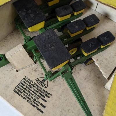 Ertl Blueprint Replica Corn Planter and Generation II Tractor In Box