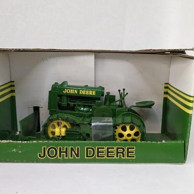 Ertl John Deere Crawler In Box Assortment
