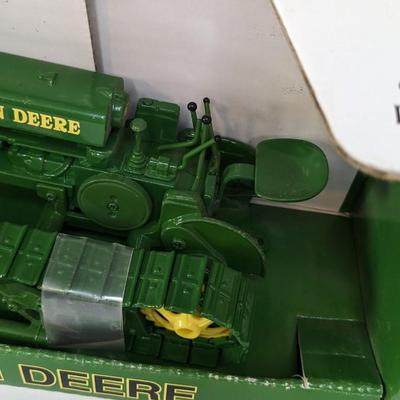 Ertl John Deere Crawler In Box Assortment