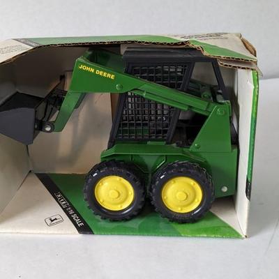In Box Ertl Diecast John Deere Implements