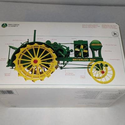 Ertl Precision Classics #15 The Waterloo Boy Tractor