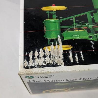 Ertl Precision Classics #15 The Waterloo Boy Tractor