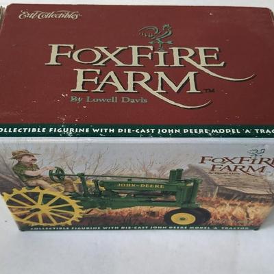 In Box Ertl Specialty John Deere Tractors