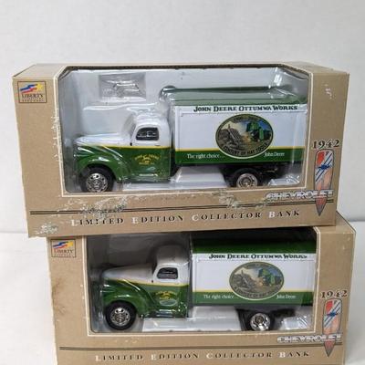 SpecCast John Deere Collectors Banks