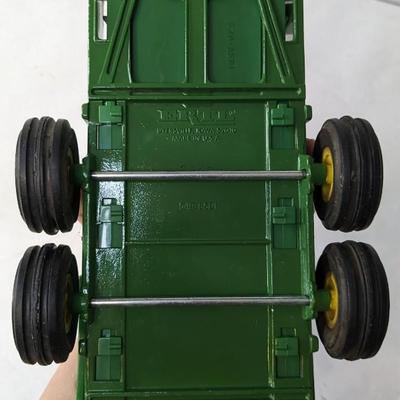 Ertl John Deere Agriculture Trailers