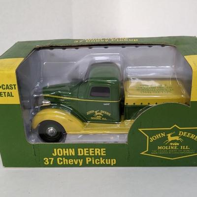 In Box SpecCast "Southard Implement" Advertising Diecast Trucks