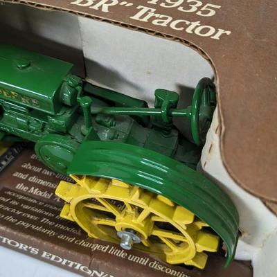 Ertl Blueprint Replica 1930's In Box Tractors