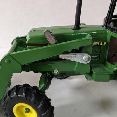Ertl Diecast John Deere Loader Toys