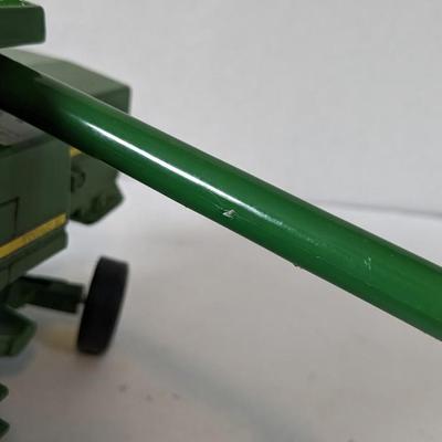 Ertl Diecast John Deere Loader Toys