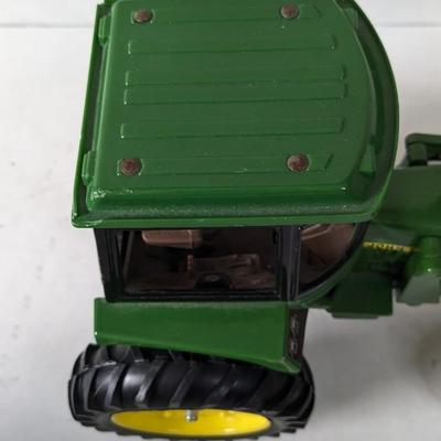 Ertl Diecast John Deere Loader Toys