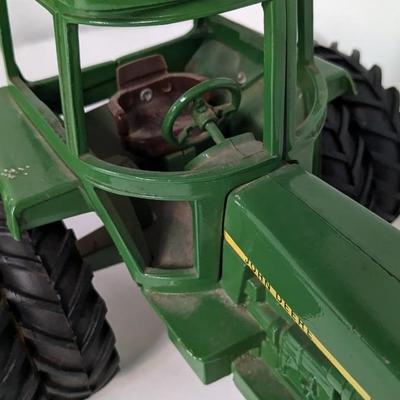 Ertl John Deere 4450, 4520 and Sound-Gard Tractors