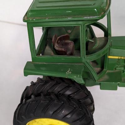 Ertl John Deere 4450, 4520 and Sound-Gard Tractors