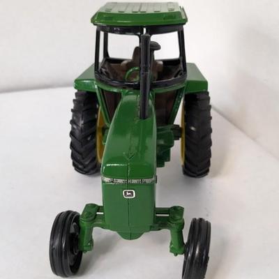 Ertl John Deere 4450, 4520 and Sound-Gard Tractors