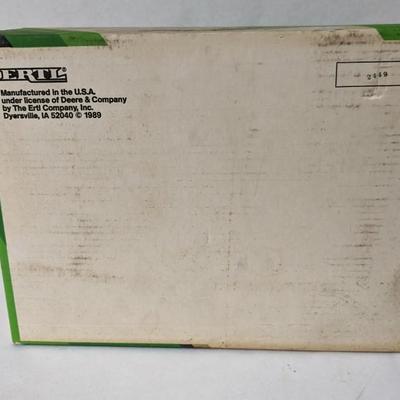 Ertl 9600 John Deere Combine In Box- Stk # 546