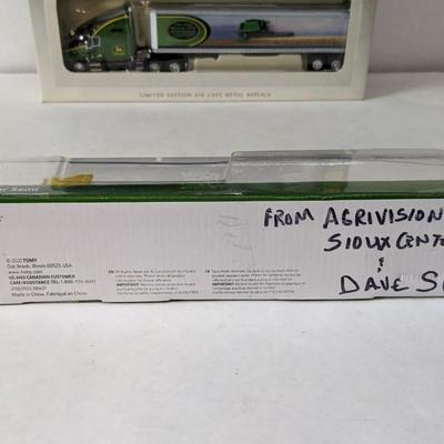 John Deere Transporter/ Truck & Trailer Assortment