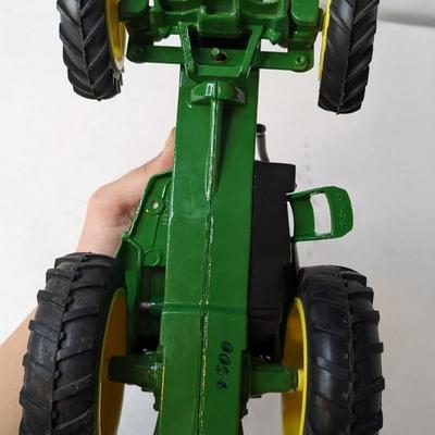 Ertl Diecast John Deere Agriculture Toys