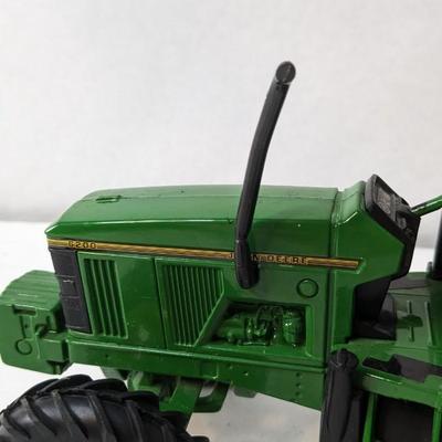 Ertl Diecast John Deere Agriculture Toys