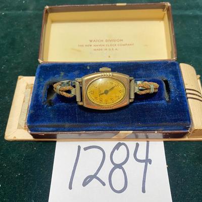 Vintage New Haven Jewel Watch